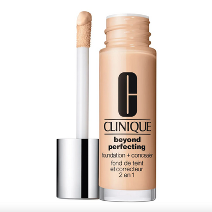 Clinique - Beyond Perfecting Fond De Teint Et Correcteur 2-En-1