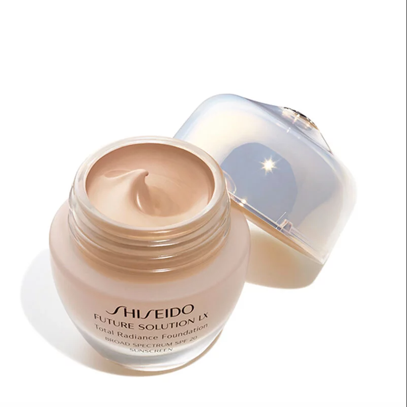 SHISEIDO - FUTURE SOLUTION LX TOTAL RADIANCE FOUNDATION