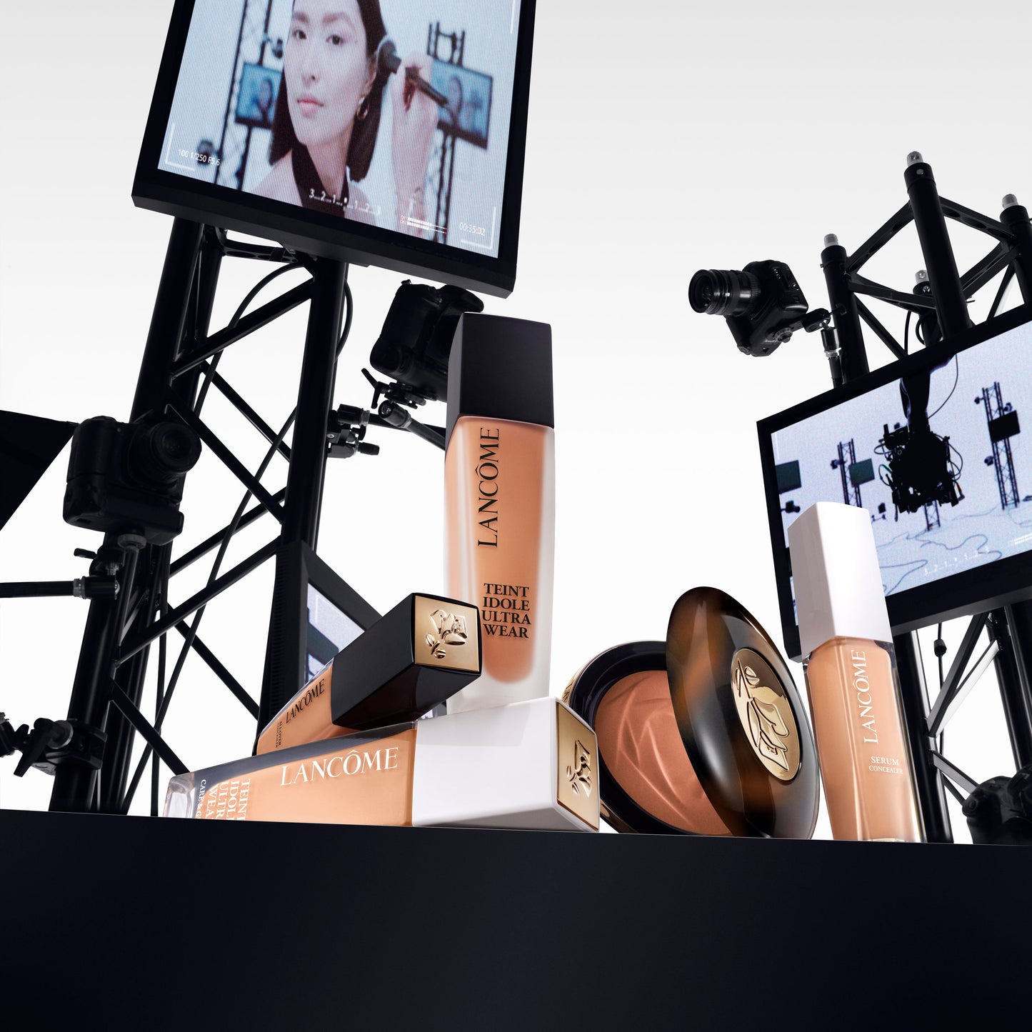 LANCÔME - TEINT IDOLE ULTRA WEAR BRONZER EN POUDRE