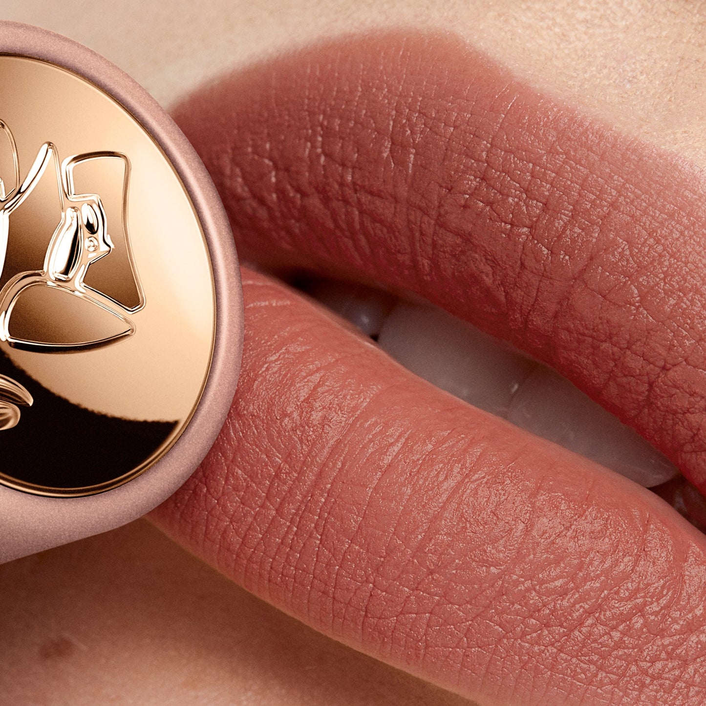 LANCÔME - L'Absolu Rouge Intimatte